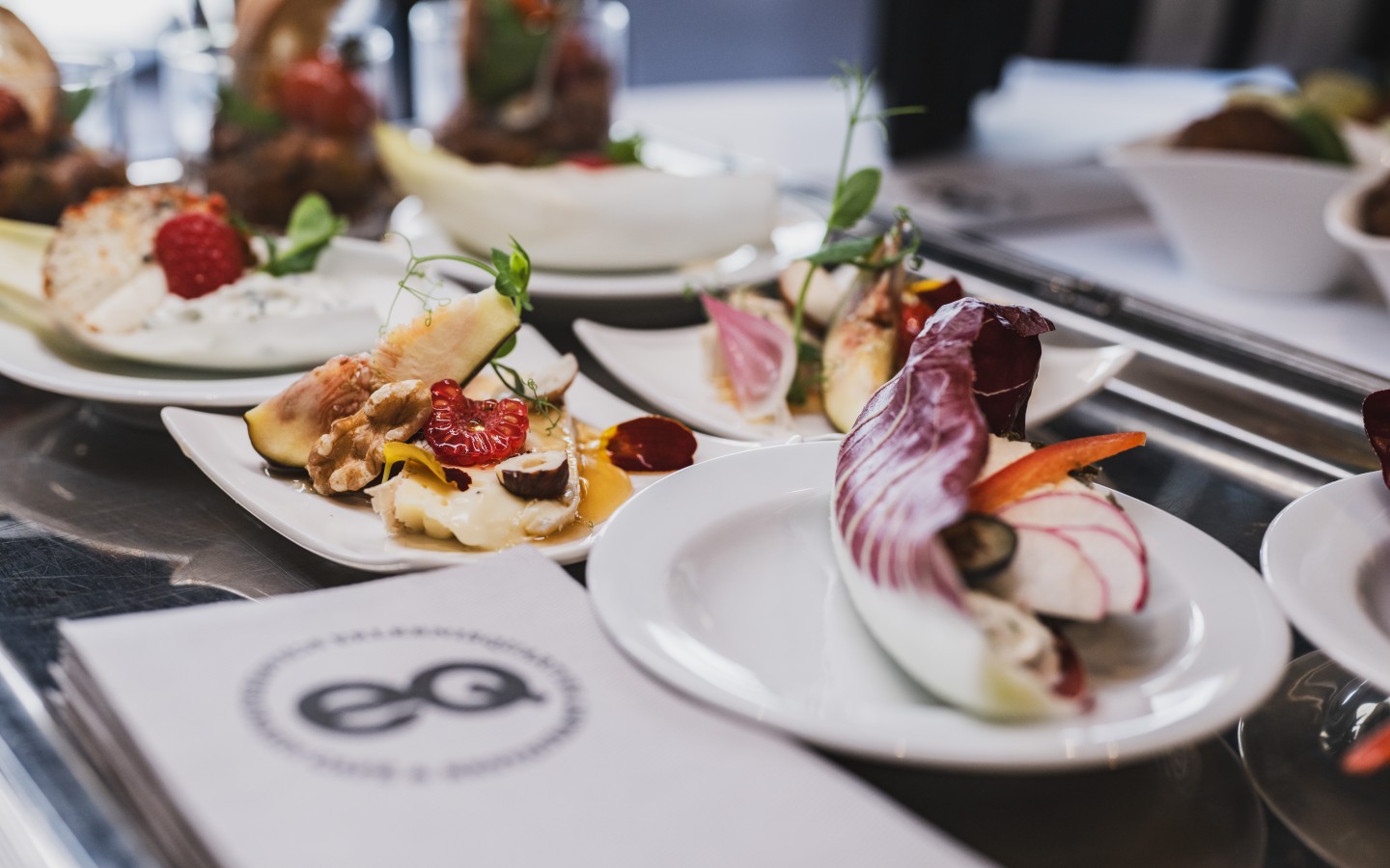 Verpflegung, Fingerfood und Canapées im Zuge einer Veranstaltung und Seminar im ErlebnisQuartier der SchafbergBahn in St. Wolfgang am Wolfgangsee. 