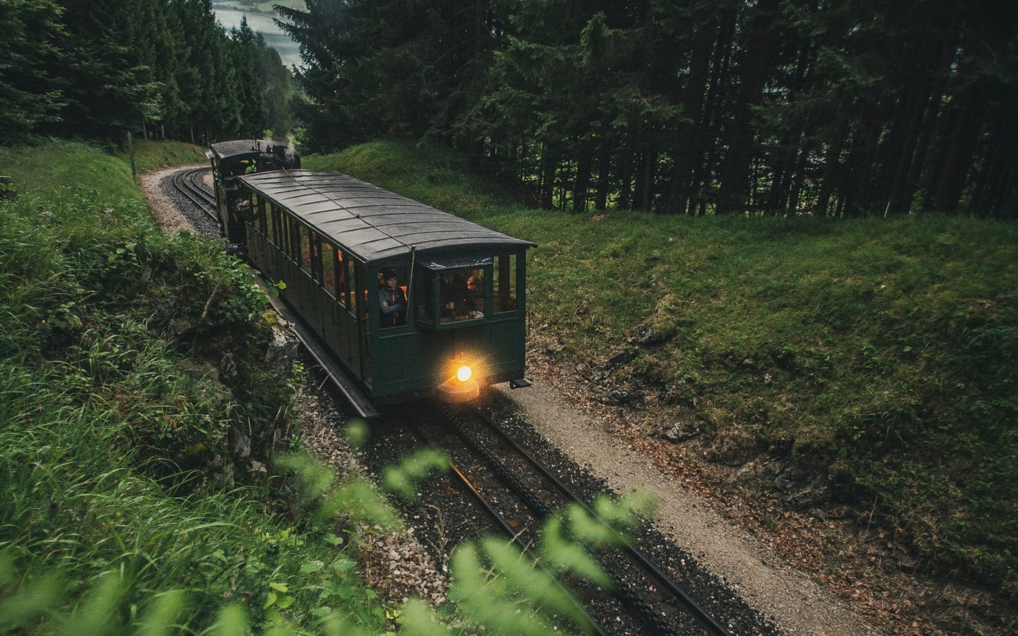 Jubiläumsfahrt 130 Jahre Schafbergbahn am Dienstag, 01. August 2023 um 5:50 Uhr in der Früh. St. Wolfgang am Wolfgangsee, Salzburg, Oberösterreich, Österreich.